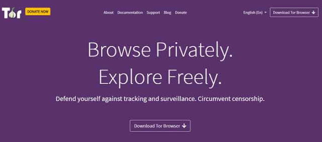 Opsi lain untuk membuka situs yang diblokir internet positif di PC dan Android adalah Tor Browser. Browser ini akan membantu Anda melewati batasan dalam mengakses konten di internet. Tor, atau The Onion Router dapat merutekan lalu lintas online Anda melalui banyak lapisan enkripsi. Hal tersebut memungkinkan Anda untuk mengakses web secara anonim dan mengatasi sebagian besar pembatasan konten.